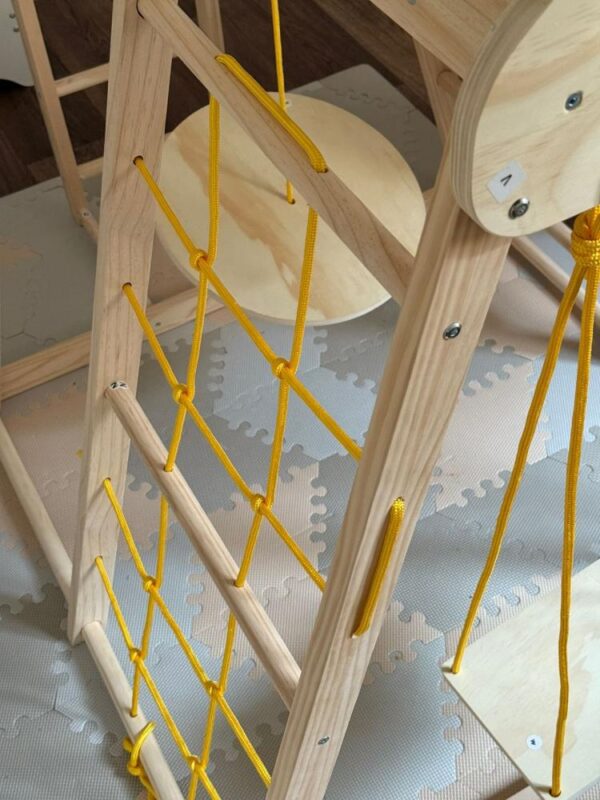 طقم ملعب خشبي داخلي للأطفال – طقم نشاط مونتيسوري (نسخة 2026)