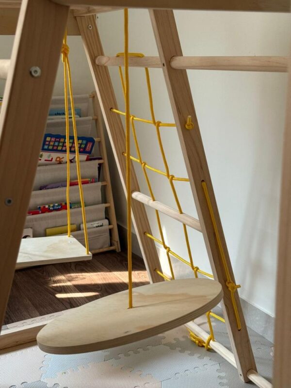 طقم ملعب خشبي داخلي للأطفال – طقم نشاط مونتيسوري (نسخة 2026)