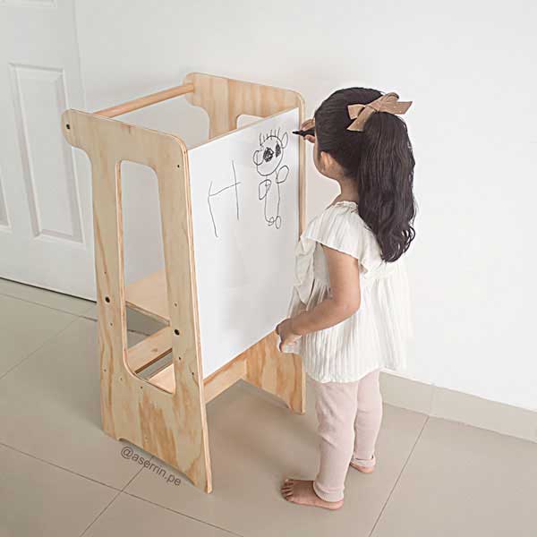 Torre-de-aprendizaje-Haru-3- برج التعلم مونتيسوري 3 في 1 – مساعد الأطفال مع سبورة وطاولة نشاط